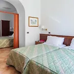 Montana Hotell 4*
